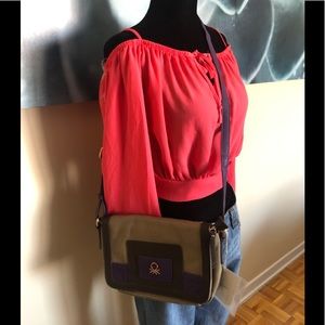 United Benetton purse